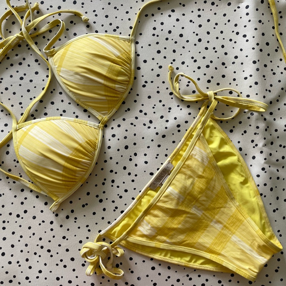 Burberry bikini